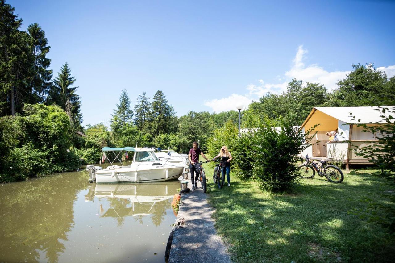 فندق إكسينيفيكسفي  Camping La Pinede المظهر الخارجي الصورة